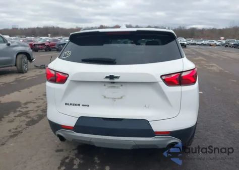 2021 Chevrolet Blazer Awd 2Lt z USA, uszkodzony, nr VIN 3GNKBHR4XMS556037